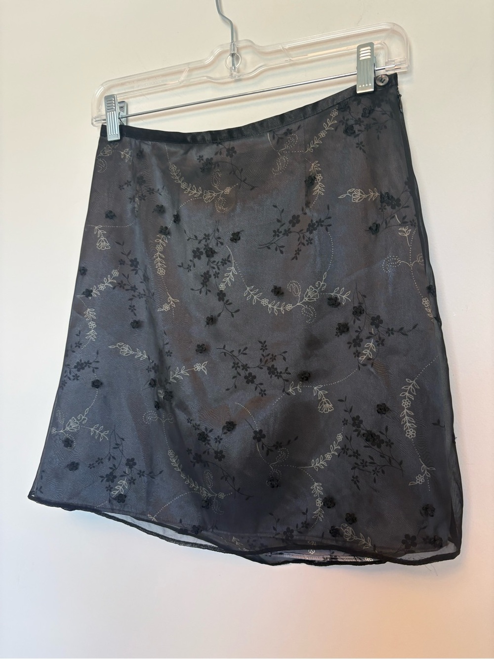 Y2K Whimsy Goth The Limited Black Sheer Mesh Floral Embroidered Mini Skirt Sz 6